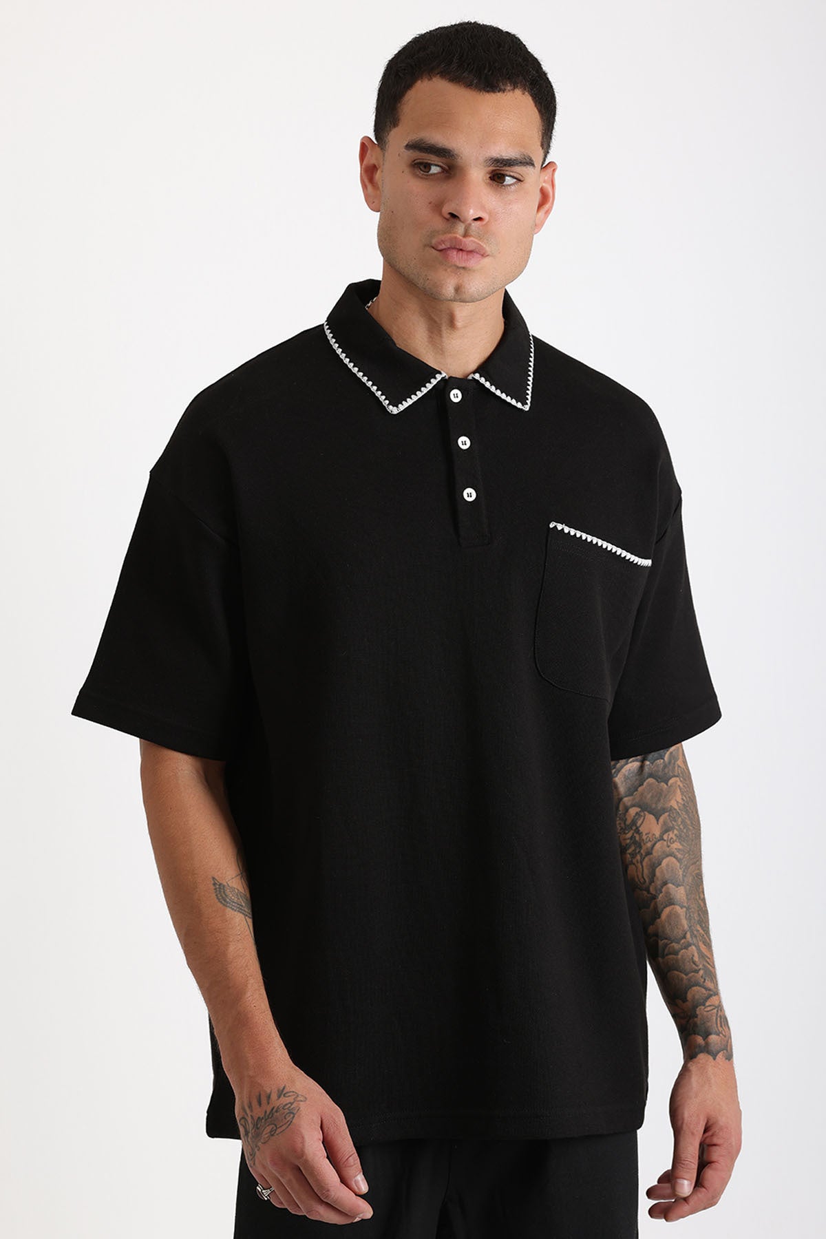 Yaka ve Cep Çoban Dikiş Detaylı Double Pike Kumaş Loose Fit Erkek Polo Yaka Tişört | Renk: Siyah