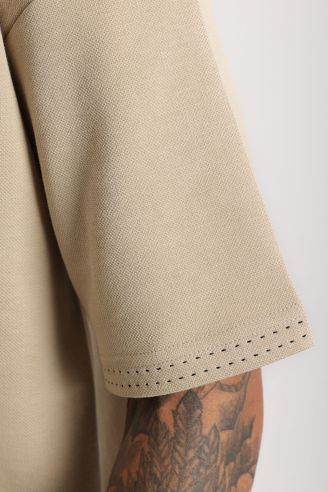 Yaka ve Kol Dikiş Detaylı Double Pike Kumaş Loose Fit Erkek Polo Yaka Tişört