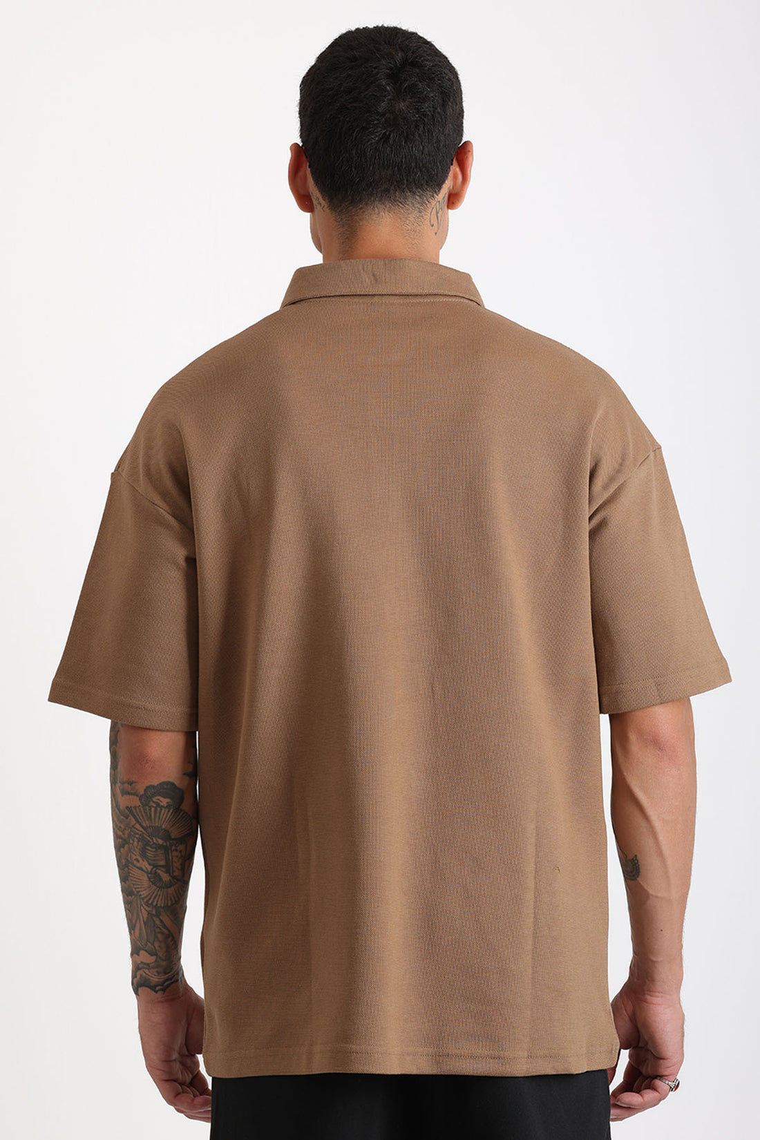 Göğüs MYKONOS Nakış Detaylı Double Pike Kumaş Loose Fit Erkek Polo Yaka Tişört