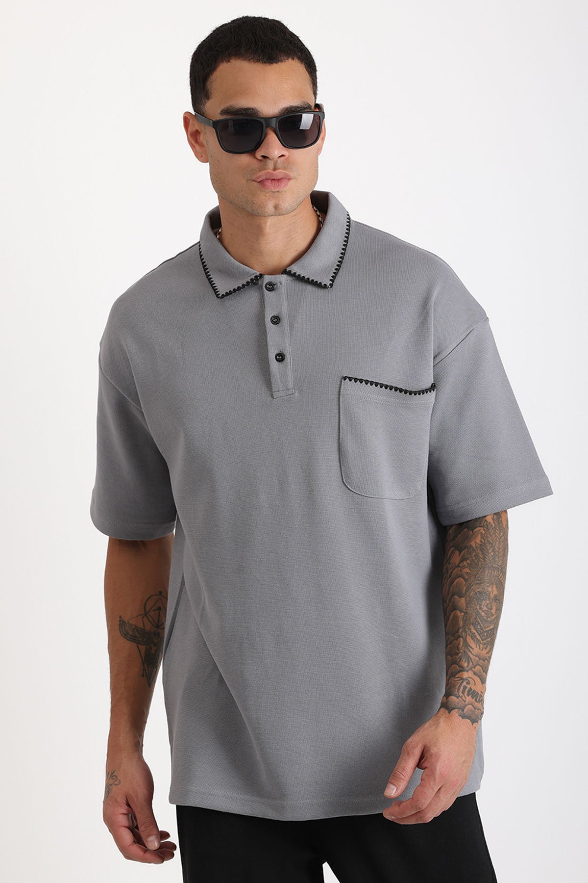Yaka ve Cep Çoban Dikiş Detaylı Double Pike Kumaş Loose Fit Erkek Polo Yaka Tişört | Renk: Gri