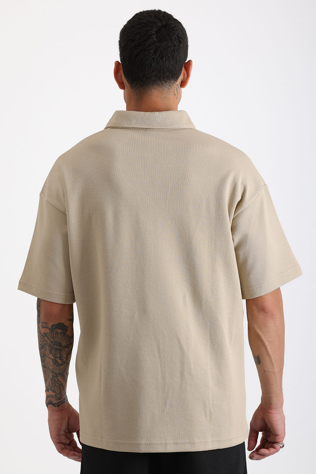 Göğüs MYKONOS Nakış Detaylı Double Pike Kumaş Loose Fit Erkek Polo Yaka Tişört