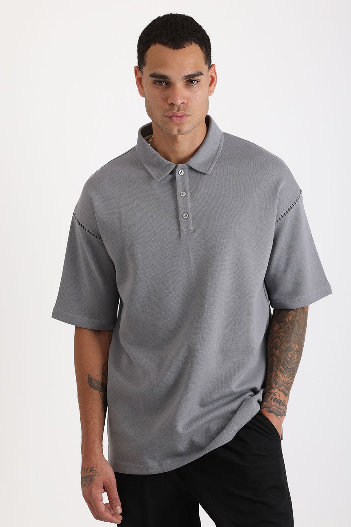 Omuz Çoban Dikiş Detaylı Double Pike Kumaş Loose Fit Erkek Polo Yaka Tişört | Renk: Gri