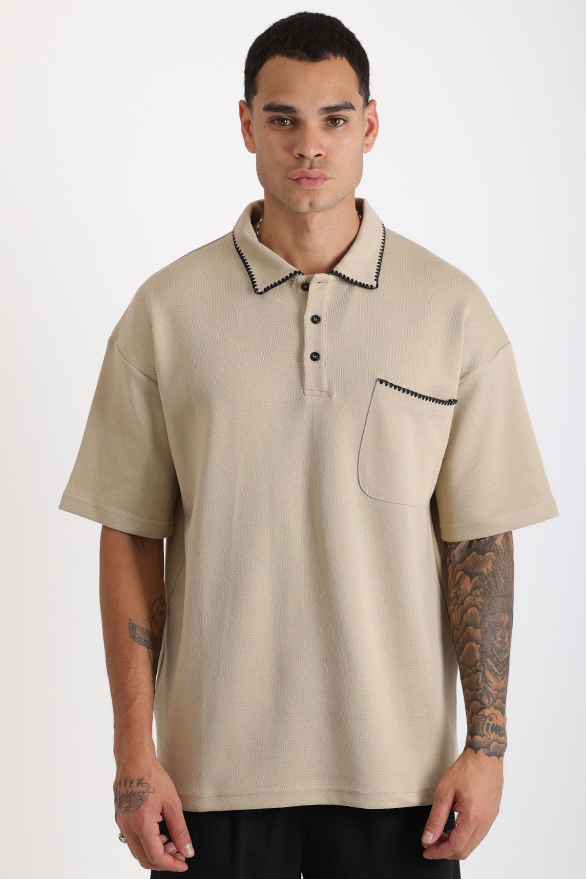 Yaka ve Cep Çoban Dikiş Detaylı Double Pike Kumaş Loose Fit Erkek Polo Yaka Tişört | Renk: Bej