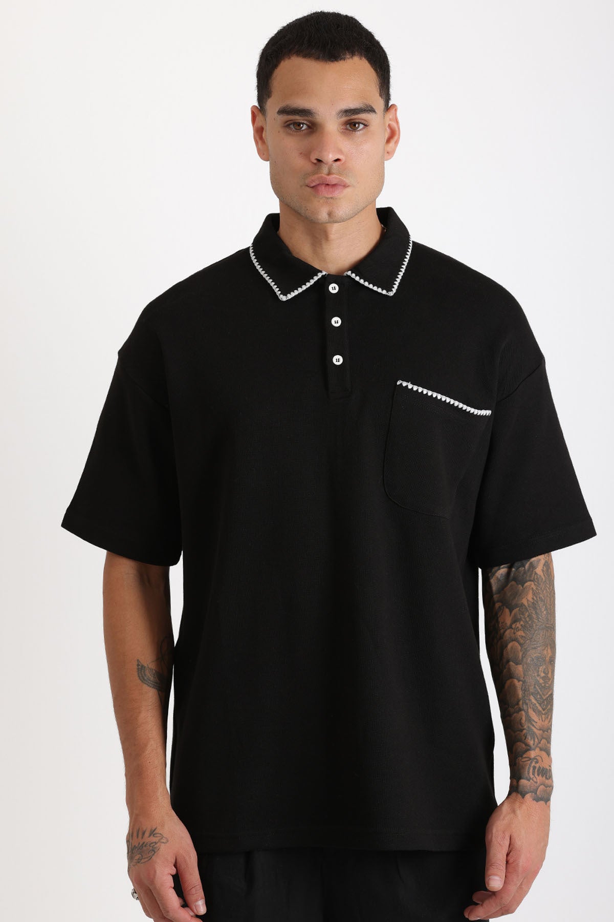 Yaka ve Cep Çoban Dikiş Detaylı Double Pike Kumaş Loose Fit Erkek Polo Yaka Tişört | Renk: Siyah